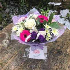 Petite Mother's Delight Gift Box